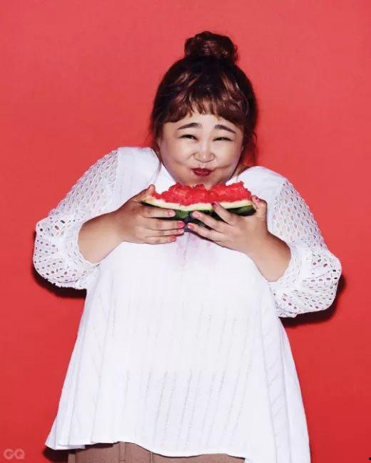 娱乐圈200斤的明星,200斤的他们如何闪耀舞台？